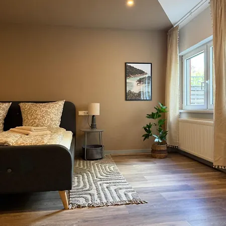 Liva Modernes Mit Kostenlosem Parkplatz *