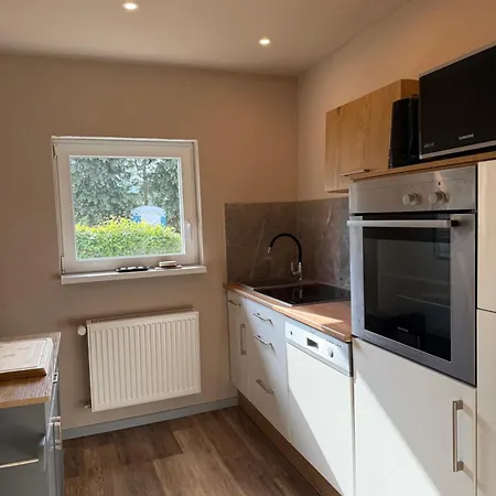 Liva Modernes Mit Kostenlosem Parkplatz Apartment Herdorf
