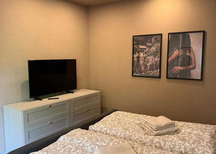 Liva Modernes Mit Kostenlosem Parkplatz דירה *