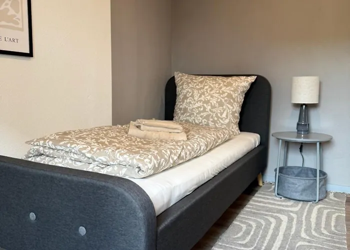 Liva Modernes Mit Kostenlosem Parkplatz